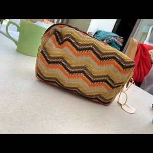 Makeup bag